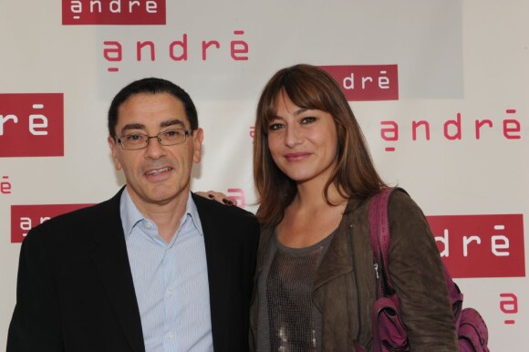 François Feijoo et Shirley Bousquet lors de l'inauguration de la nouvelle boutique André, dans le 6e arrondissement de Paris.