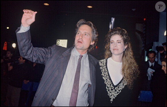 Michael Douglas et Diandra en 1990