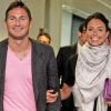 Frank Lampard et Christine Bleakley faisaient leur retour en Grande-Bretagne, à l'aéroport d'Heathrow, le 16 juin 2011, après deux semaines de vacances aux Etats-Unis, au cours desquelles le footballeur a demandé sa belle en mariage !