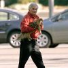 Peter Falk et son épouse Shera Danese étaient fous de leurs chiens qu'ils promenaient dans une poussette comme des enfants. A Los Angeles en 2006