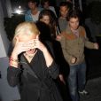 Lindsay Lohan en train de faire la fête avec Emile Hirsh au club Lexington à Hollywood, en Californie le 29 juin 2011.