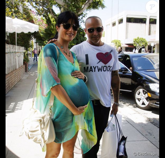 Selma Blair Toujours Enceinte Elle Affiche Avec Style Son Ventre Tres Arrondi Purepeople