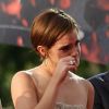 Emma Watson, bouleversée, lors de l'avant-première de Harry Potter et les Reliques de la mort partie II à Londres le 7 juillet 2011