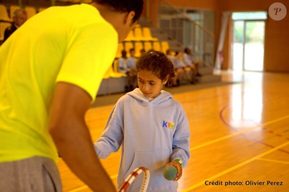 Jo-Wilfried Tsonga à Temple-sur-Lot le 13 juillet 2011 pour la promotion des villages Kinder