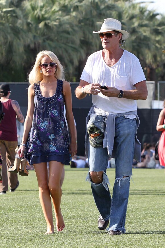 Hayley et David, amoureux, au festival de Coachella, en Californie, le samedi 16 avril 2011.