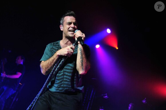 Robbie Williams a fait une grave intoxication alimentaire au Danemark le 15 juillet au soir. 