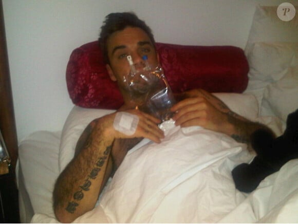 Robbie Williams a fait une intoxication alimentaire. Cloué au lit, son groupe Take That a dû annuler son concert du 16 juillet à Copenhague.
