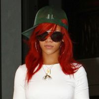 Rihanna : De l'amour, la mort d'une fan, et un look incertain