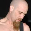 Nick Oliveri, connu pour avoir été le bassiste ascendant bad boy de Queens of the Stone Age jusqu'en 2004, a été arrêté le 12 juillet et risque 15 ans de prison.