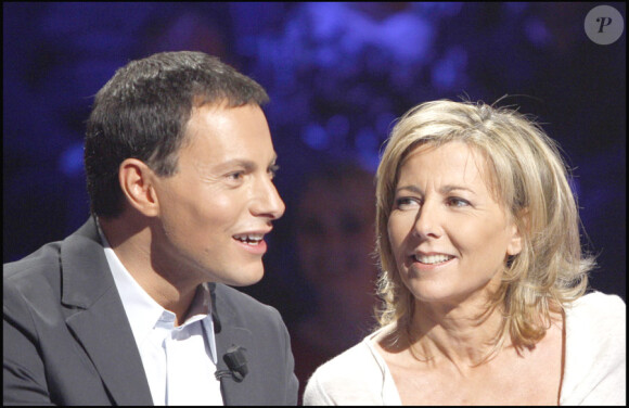 Claire Chazal et son ami Marc-Olivier Fogiel à l'émission Qui veut gagner des millions le 5 mai 2008
