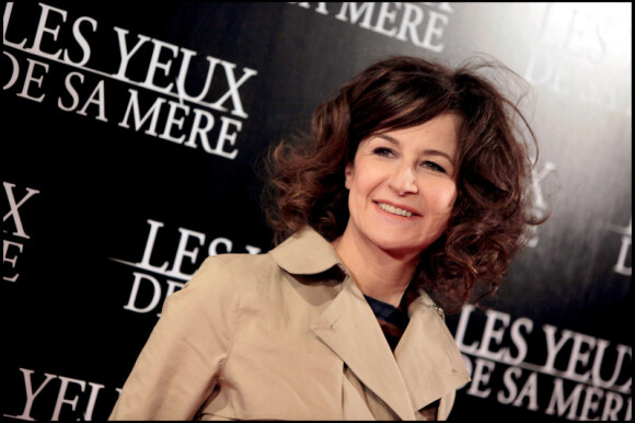 Valérie Lemercier en mars 2011 pour l'avant-première à Paris du film Les Yeux de sa mère