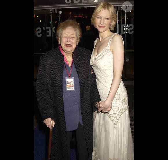 Nancy Wake et Cate Blanchett en 2002