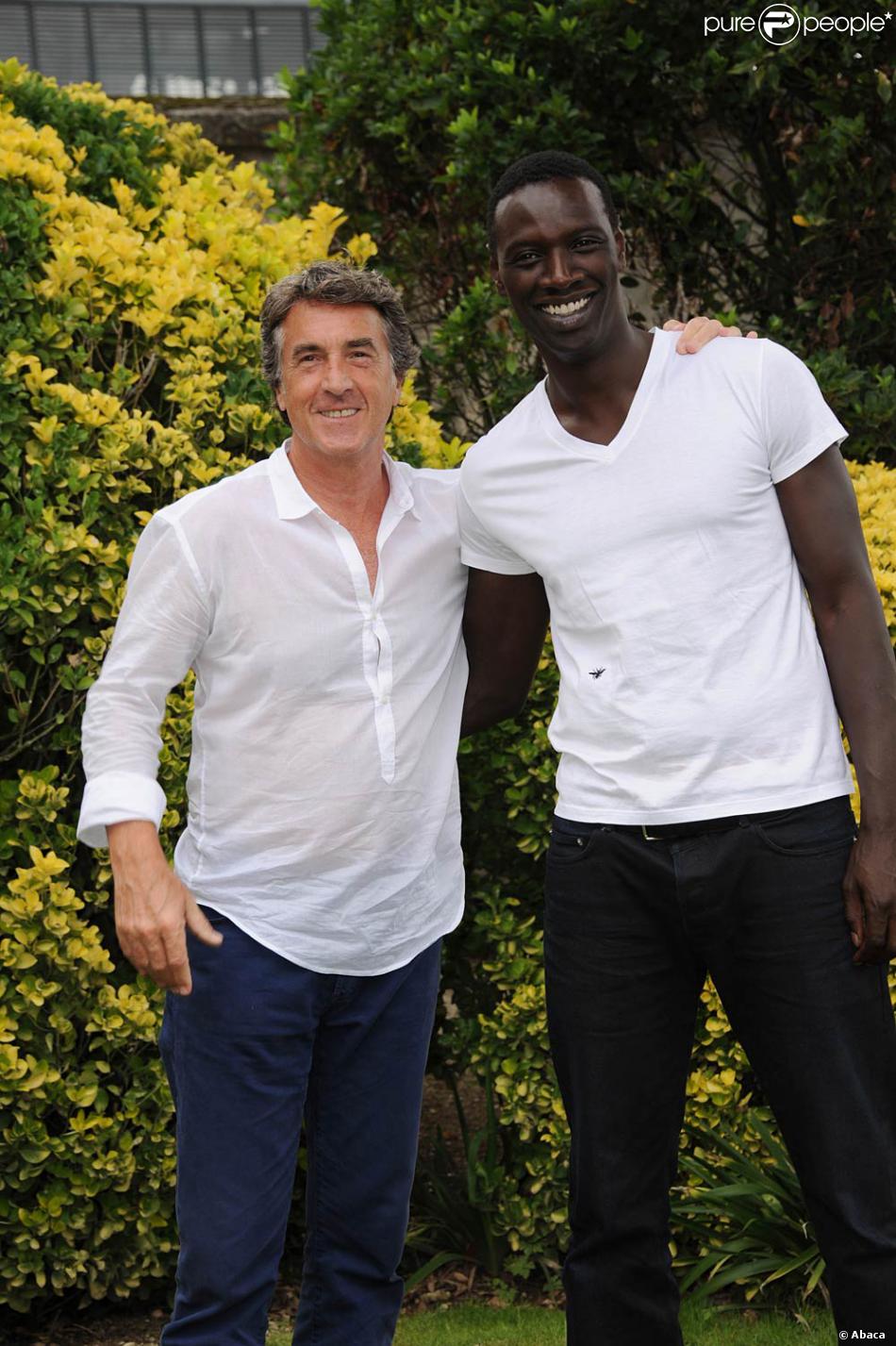 François Cluzet et Omar Sy présentent le film Intouchables ...
