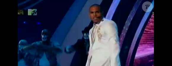 Chris Brown interprète Yeah 3x, lors des MTV Video Music Awards 2011, dimanche 28 août 2011.