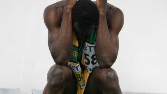 Usain Bolt : Le roi déchu du sprint seul face à l'impensable