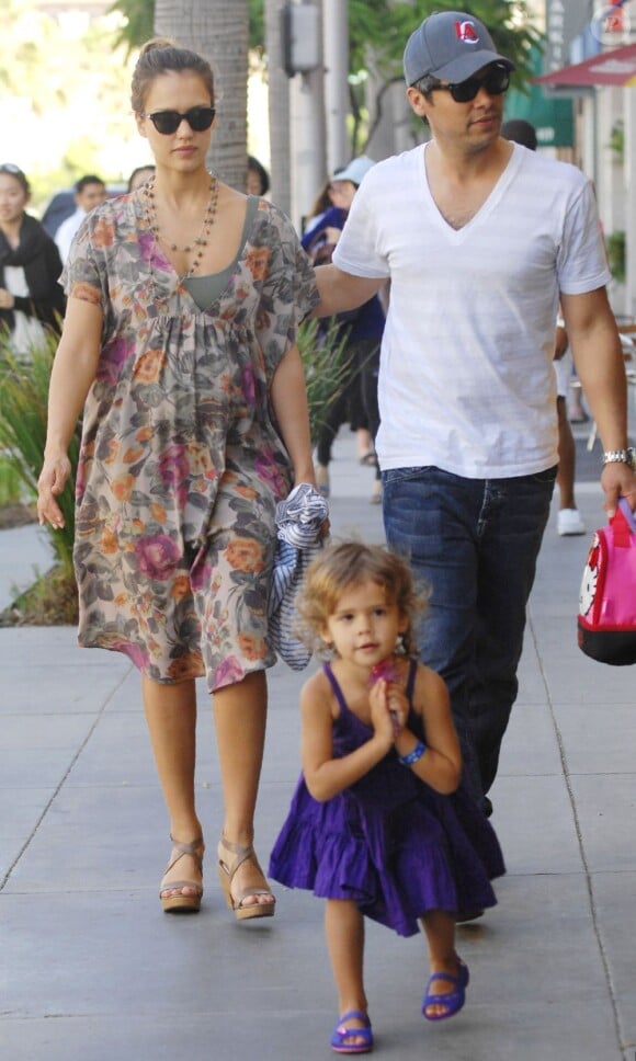 La famille de Jessica Alba s'agrandit : après Honor Marie, Jessica et Cash Warren ont accueilli . Los Angeles, le 25 juin 2011.