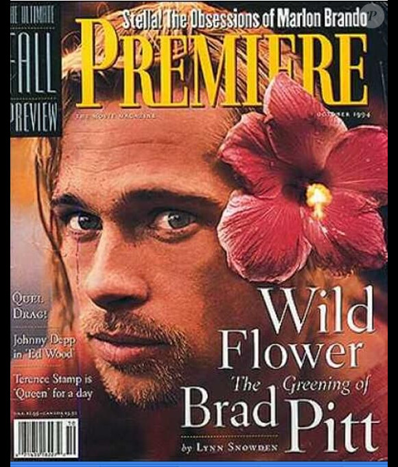 L'acteur Brad Pitt, une fleur à l'oreille, en couverture de Premiere. Octobre 1994.