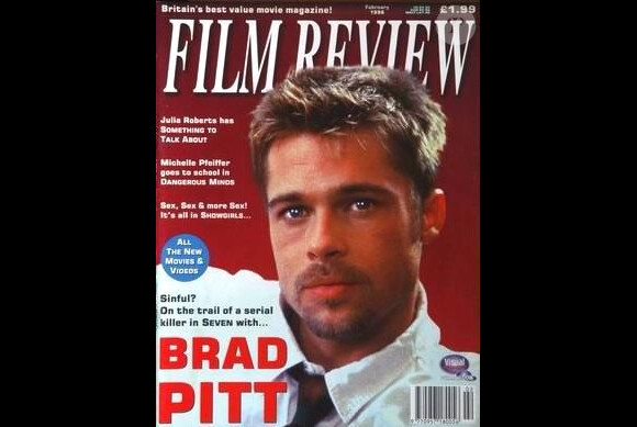 L'acteur Brad Pitt pose en couverture du magazine Film Review en février 1996.