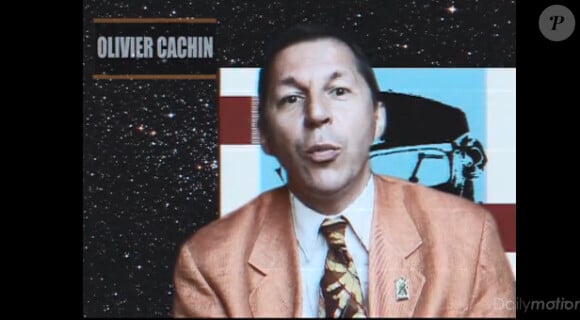 Olivier Cachin dans le clip de 1990, d'Orelsan