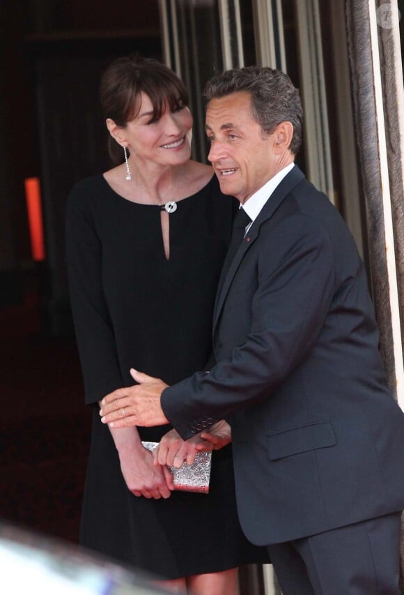 Carla Bruni et Nicolas Sakrozy, à Deauville, le 26 mai 2011.