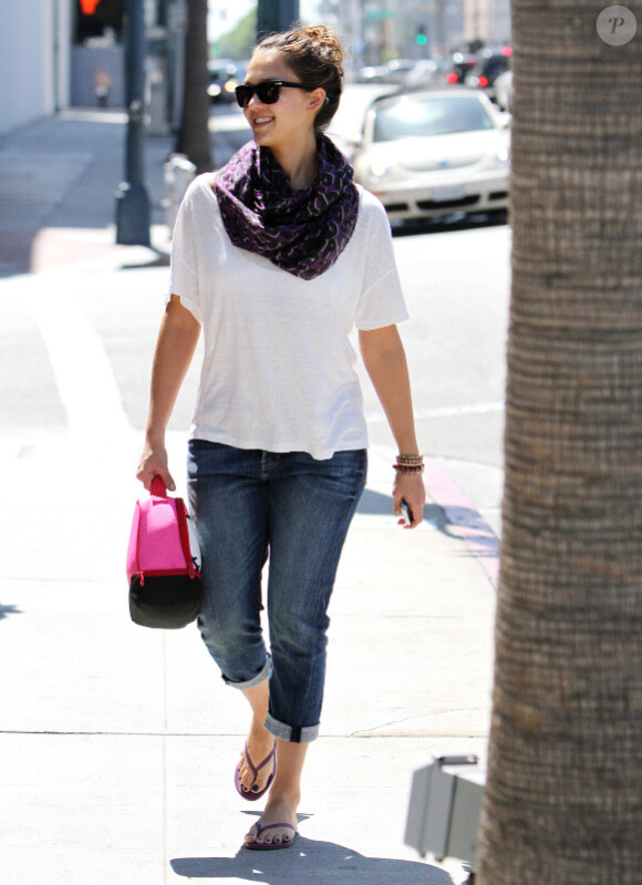 Jessica Alba : resplendissante  à Los Angeles le 3 septembre 2011