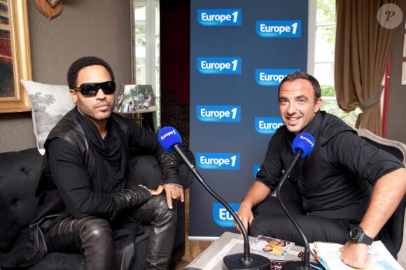 Lenny Kravitz et Nikos Aliagas enregistre une interview diffusée vendredi 9 septembre sur Europe 1