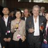 Alain Delon présentait au salon Maison et Objet de Paris, le 9 septembre 2011, le couteau Le Samouraï de la maison Forge de Laguiole. Un objet prestigieux auquel a collaboré Ora-Ïto et dévoilé en présence de l'ambassadeur du Japon en france, de Kenzo Takada et Chantal Thomass entre autres.