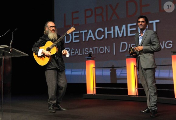 Le 37e Festival de cinéma américain de Deauville s'est achevé samedi 10 septembre 2011 sur la consécration de Take Shelter de Jeff Nichols et de Detachment du barbu Tony Kaye, qui a fait le show sous les yeux du jury !