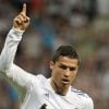 Cristiano Ronaldo a marqué sur pénalty suite lors du match de championnat espagnol entre le Real de Madrid et Getafe samedi 10 septembre 2011 sous les yeux de son fils et sa compagne Irina Shayk