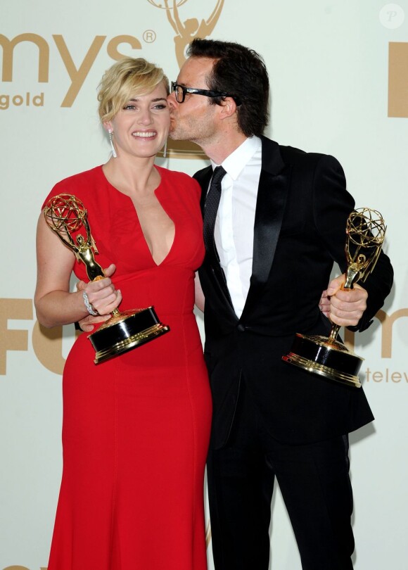 Kate Winslet et Guy Pearce lors des 63ème Emmy Awards à Los Angeles, le 18 septembre 2011