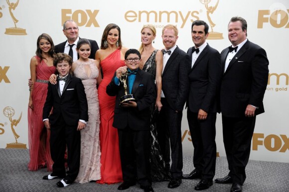 Toute l'équipe de Modern Family lors des 63ème Emmy Awards, à Los Angeles, le 18 septembre 2011