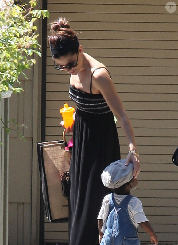 Sandra Bullock et son fils Louis le 4 septembre 2011 à Los Angeles