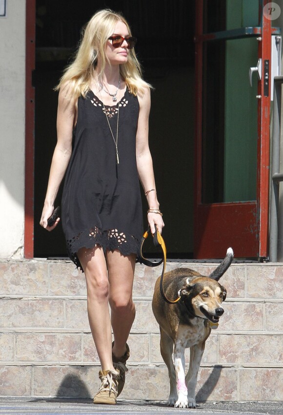 Kate Bosworth a emmené son chien chez le vétérinaire à Los Angeles, le 20 septembre 2011