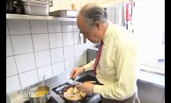 Frédéric Mitterrand dans Un dîner presque parfait - émission du vendredi 23 septembre 2011.