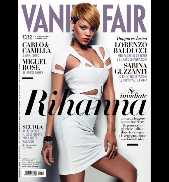Le canon de beauté Rihanna met l'Italie à ses pieds en posant pour le Vanity Fair d'avril 2010.