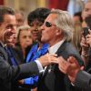 Nicolas Sarkozy décore onze personnalités intellectuelles et du monde du spectacle, à l'Élysée, le 28 septembre 2011.