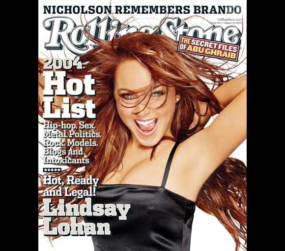 Jouissant de sa célébrité, Lindsay Lohan pose en Une du Rolling Stone d'août 2004.