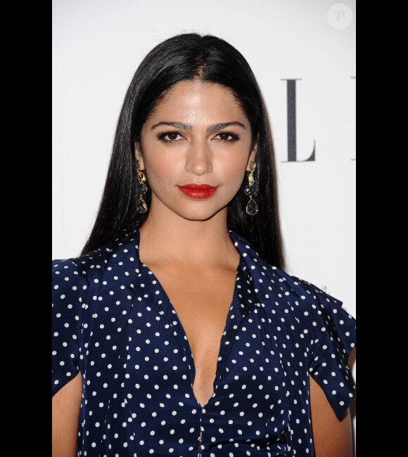 Camila Alves à la soirée Annual Women in Hollywood Tribute à Los Angeles, 17 octobre 2011