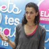 Charlotte Boimare, Adrianna dans la série Plus Belle La Vie, lit la dictée d'ELA à Boulogne Billancourt le 21  octobre 2011