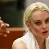 Lindsay Lohan très maquillée au tribunal pour entendre sa sentence le 19 octobre 2011