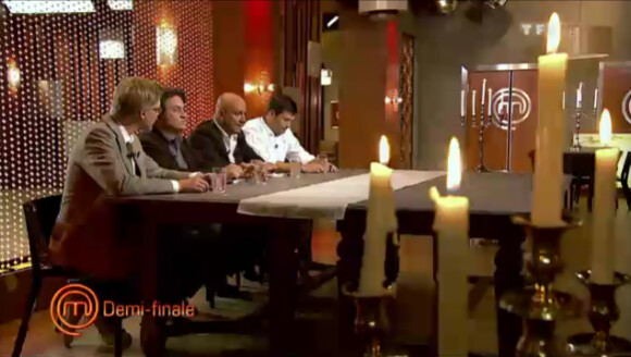 Les chefs dégustent dans Masterchef 2, jeudi 27 octobre 2011 sur TF1