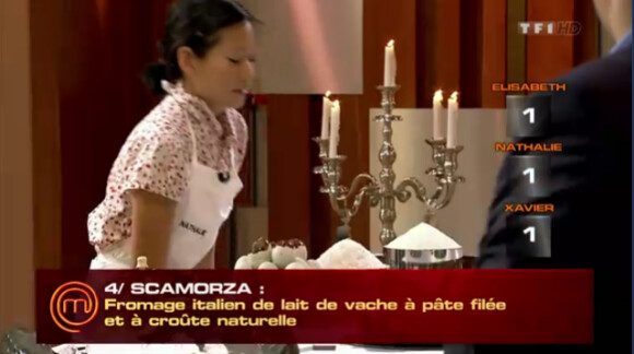 Nathalie réfléchit dans Masterchef 2, jeudi 27 octobre 2011 sur TF1