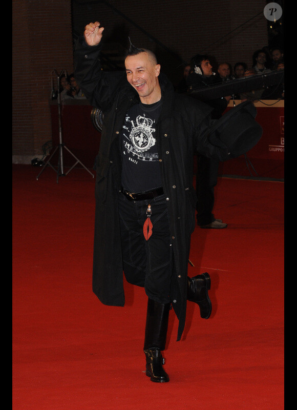 Arturo Brachetti sur le tapis rouge du film The Lady au festival de Rome le 27 octobre 2011