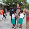 La reine Beatrix, le prince Willem-Alexander et la princesse Maxima des Pays-Bas, ici en visite de l'école Princesse Margriet de Willemstad, faisaient escale pour 48 heures à Curaçao, les 1er et 2 novembre 2011, dans le cadre de leur visite officielle de dix jours dans les Antilles.