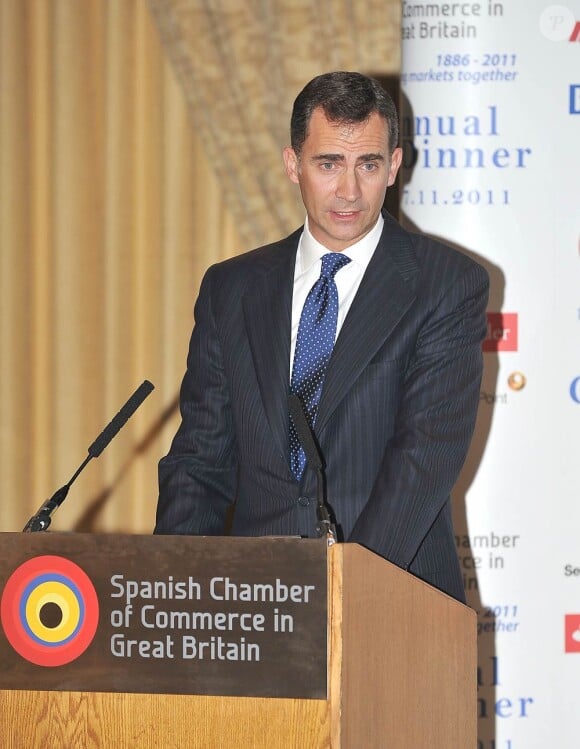 Felipe d'Espagne assiste à l'anniversaire de la Chambre de Commerce Espagnole en Grande-Bretagne. 7 novembre 2011