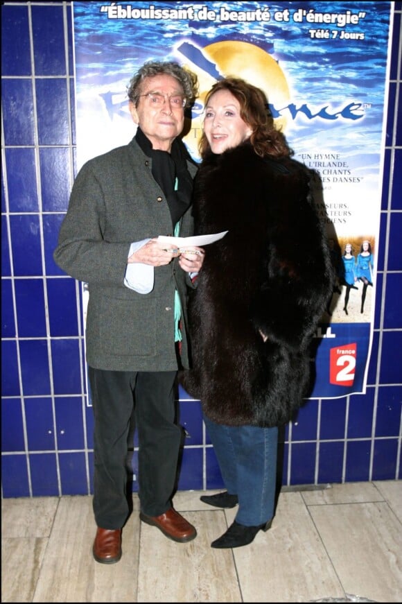 Darry Cowl et Rolande Darricau en février 2004.