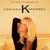 Adriana Karembeu : Enivrante et plus sensuelle que jamais...