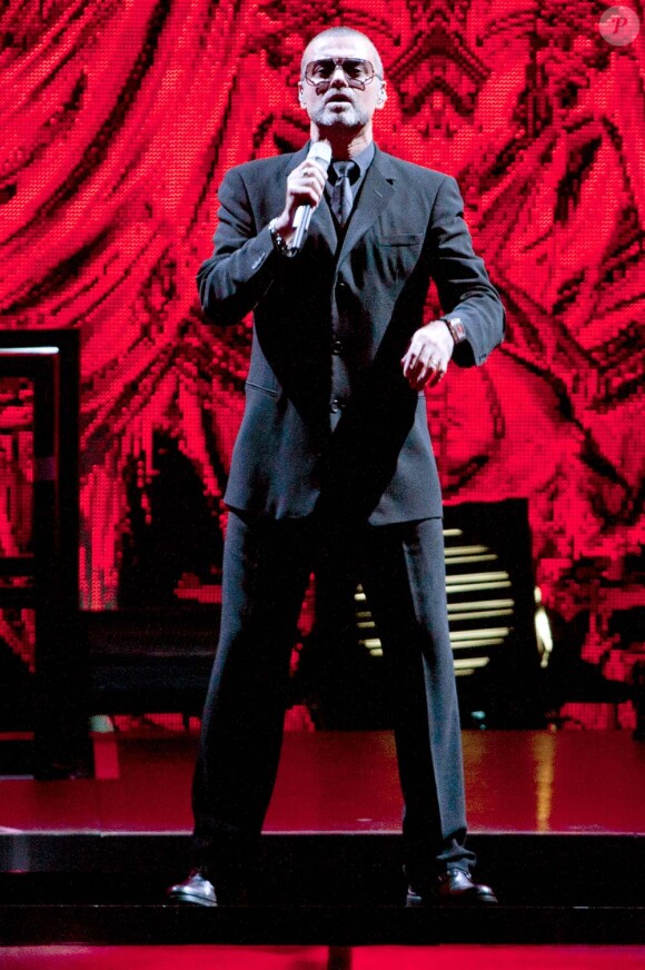 George Michael présentait son spectale Symphonica à Milan, le 11 novembre 2011.