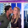 Giuseppe embrasse Anne Denis sur le plateau des Anges de la télé - Le Mag le jeudi 24 novembre 2011 sur NRJ 12