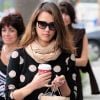 Jessica Alba à Los Angeles et avec le sourire le 29 novembre 2011